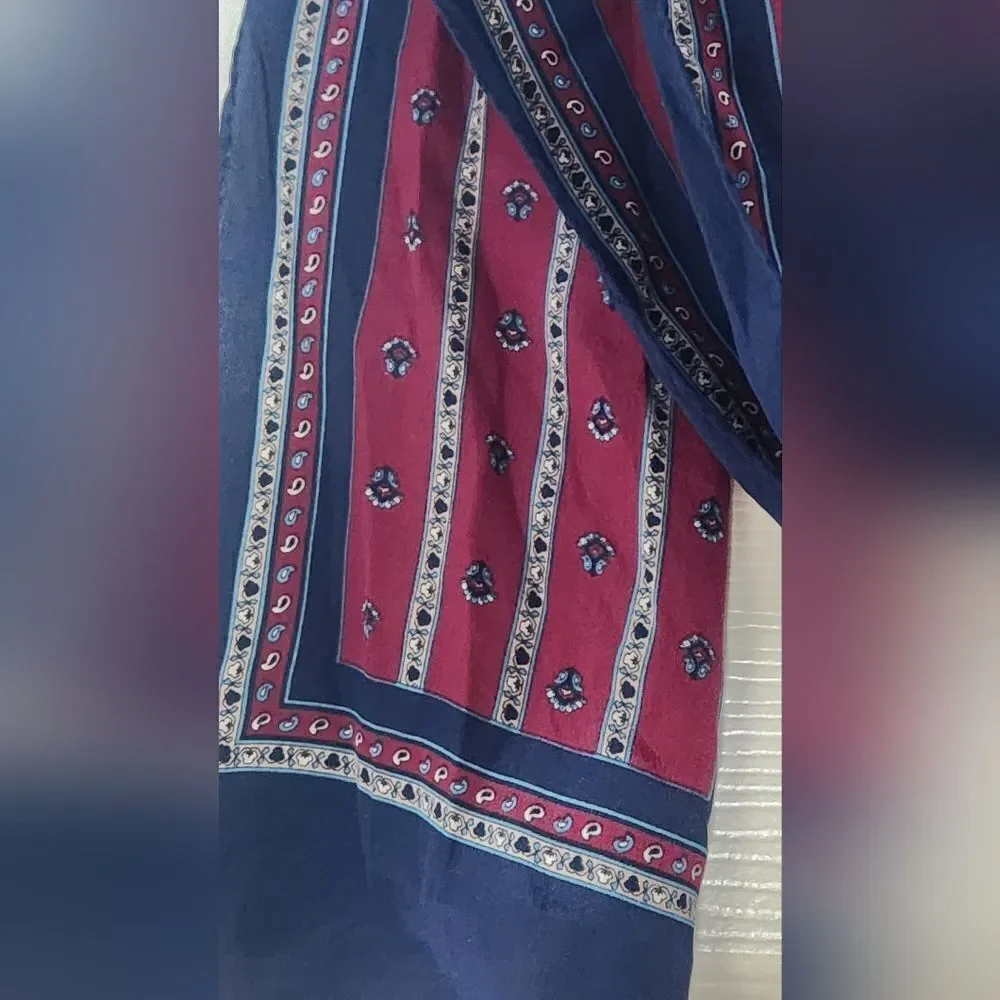 VTG 1986 Ginnie Johansen 100% SILK Scarf 52